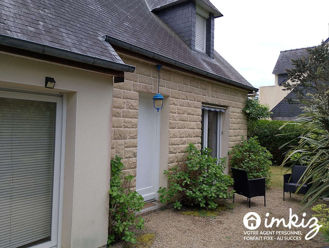 Maison à LARMOR-BADEN