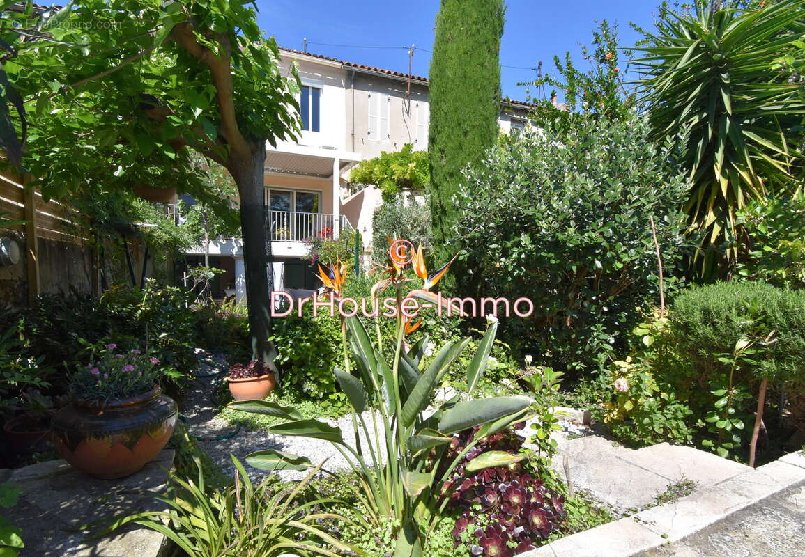 Maison à MARSEILLE-10E