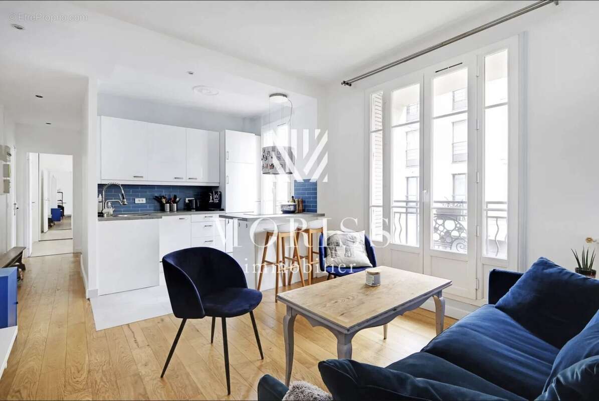 Appartement à PARIS-11E