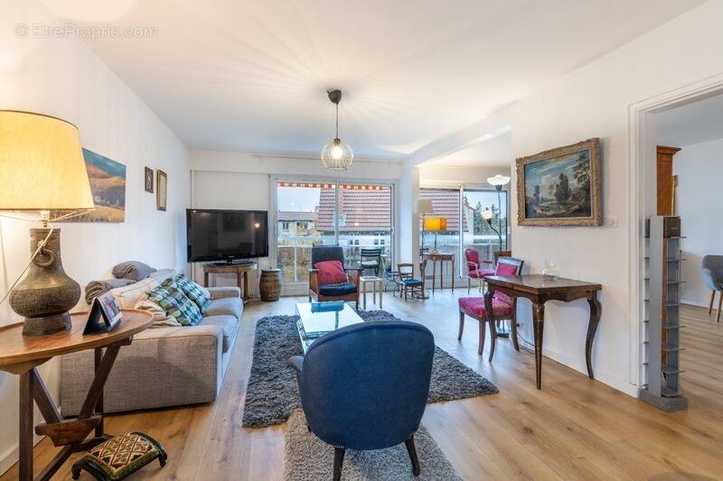 Appartement à CHAMALIERES