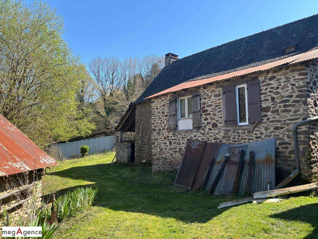 Maison à LAGRAULIERE