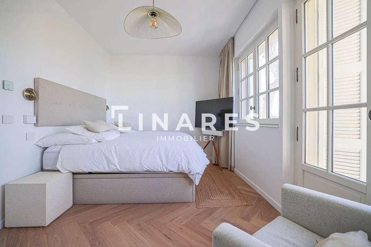 Appartement à MARSEILLE-9E