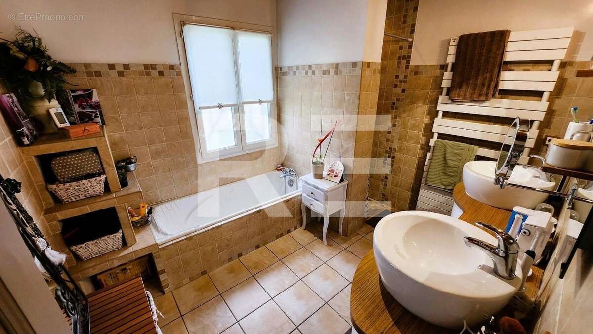 Maison à SAINT-ETIENNE-DE-L'OLM