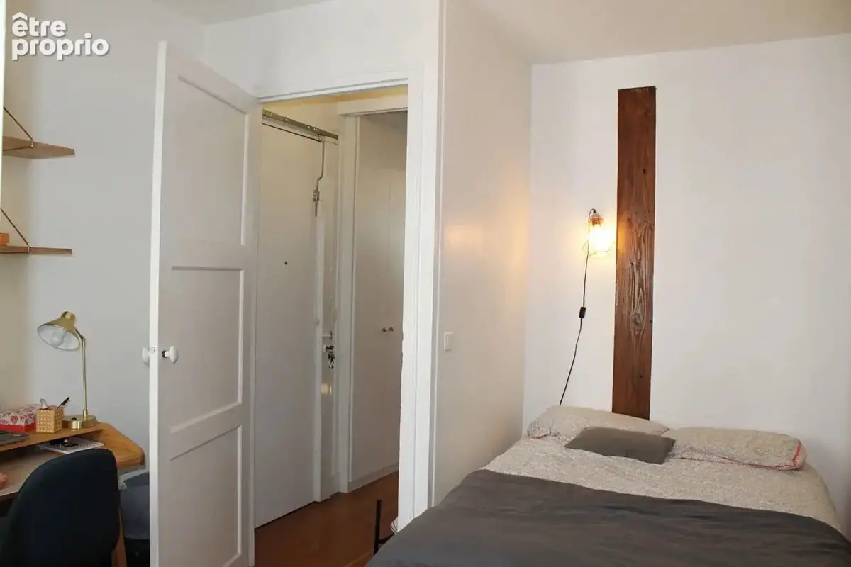PARIS 15ème, 2 Pièces de 33,14m² au dernier étage. - photo 6
