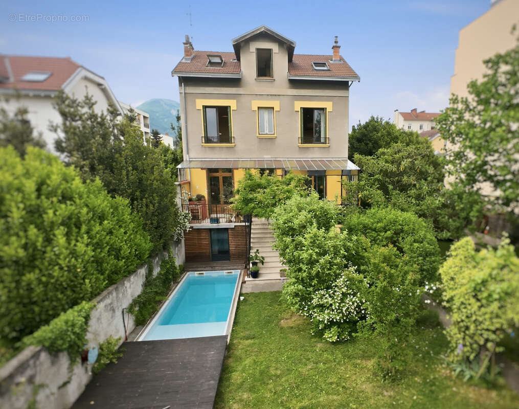 Maison à GRENOBLE