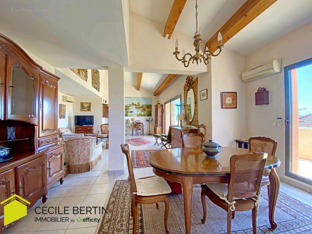 Appartement à ARLES