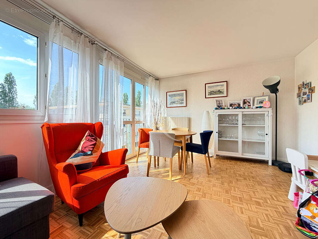Appartement à GIF-SUR-YVETTE