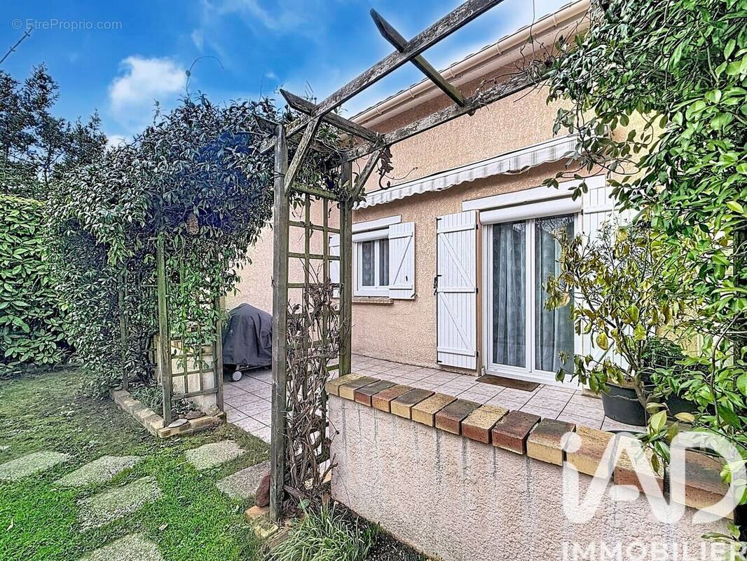 Photo 1 - Maison à ERMONT