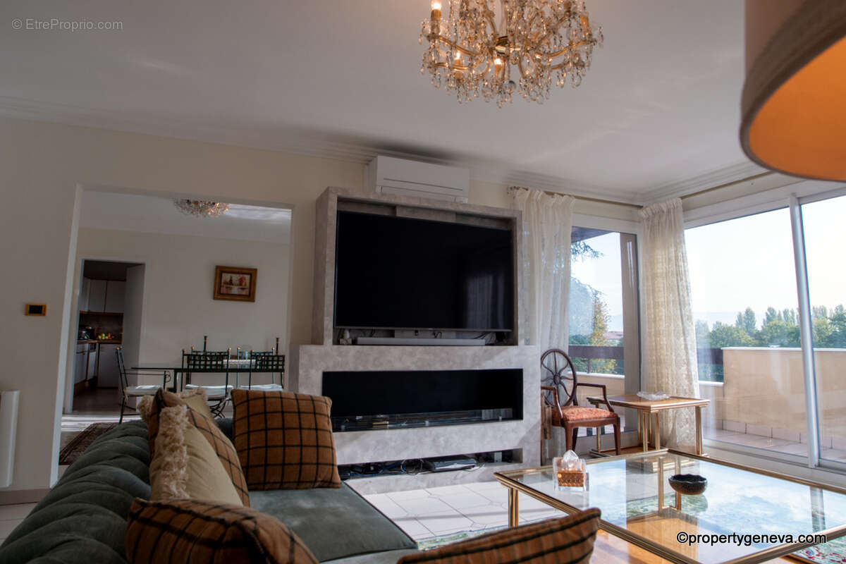 Appartement à FERNEY-VOLTAIRE