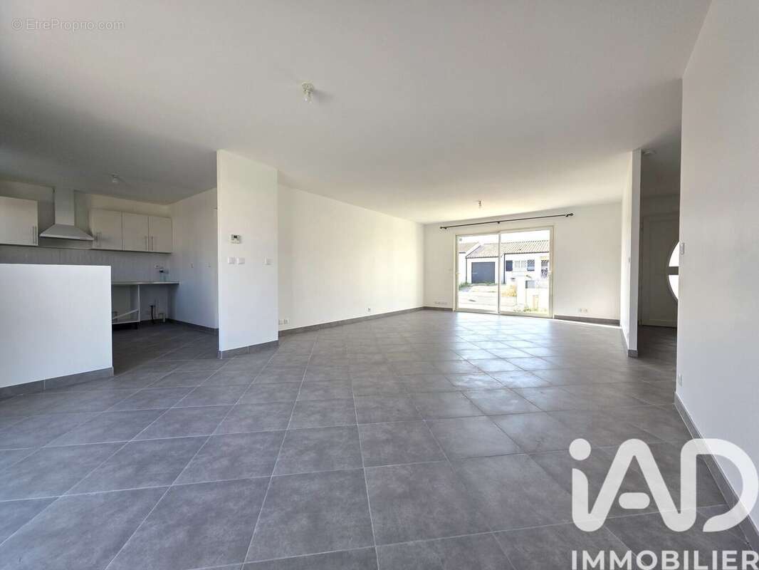 Photo 5 - Maison à TONNAY-CHARENTE