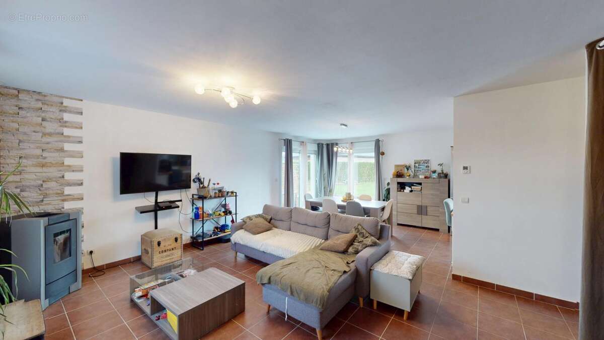 Maison à GUEUTTEVILLE-LES-GRES