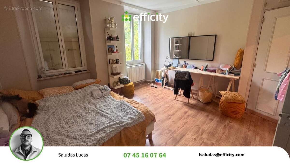 Maison à SARRANCOLIN