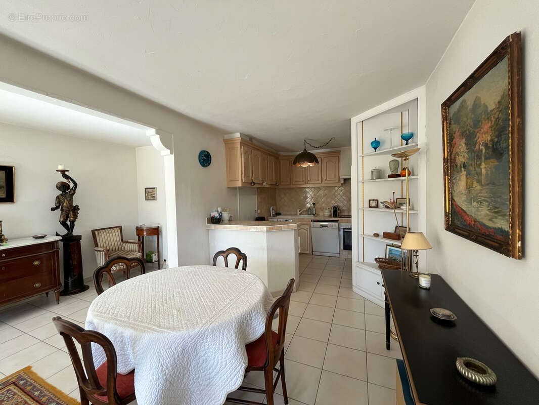 Appartement à SAINT-TROPEZ