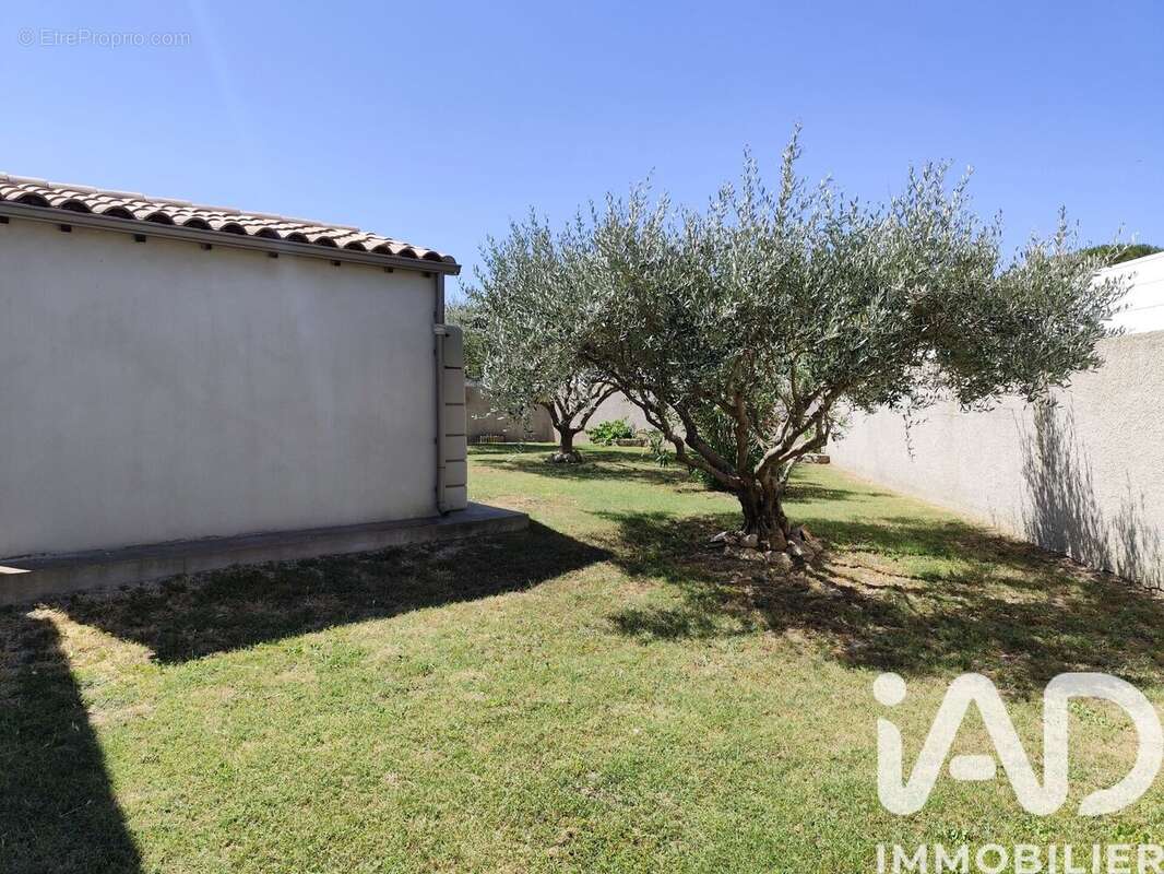 Maison 130 m² à Aujargues  - photo 3