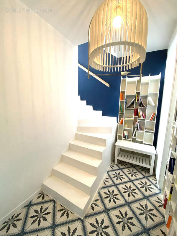 Maison à ARS-SUR-MOSELLE