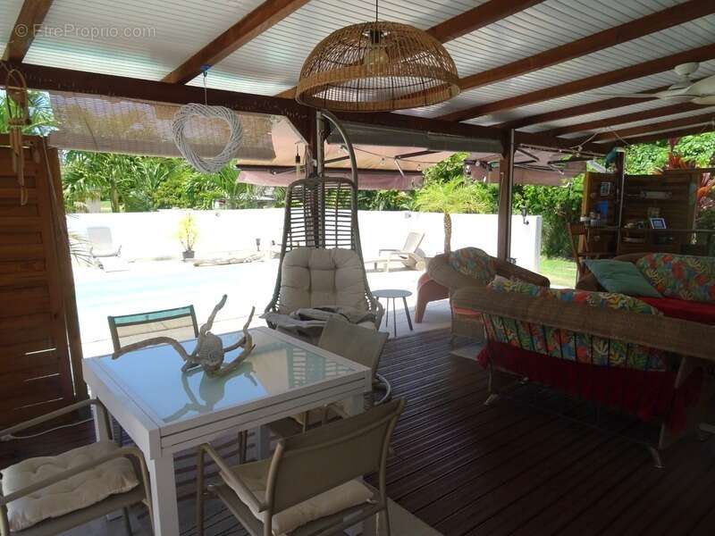 Maison à SAINT-FRANCOIS