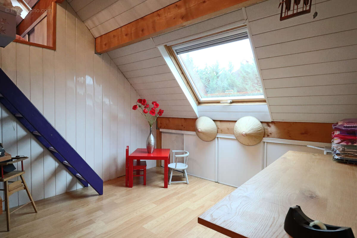 Maison à LES PAVILLONS-SOUS-BOIS