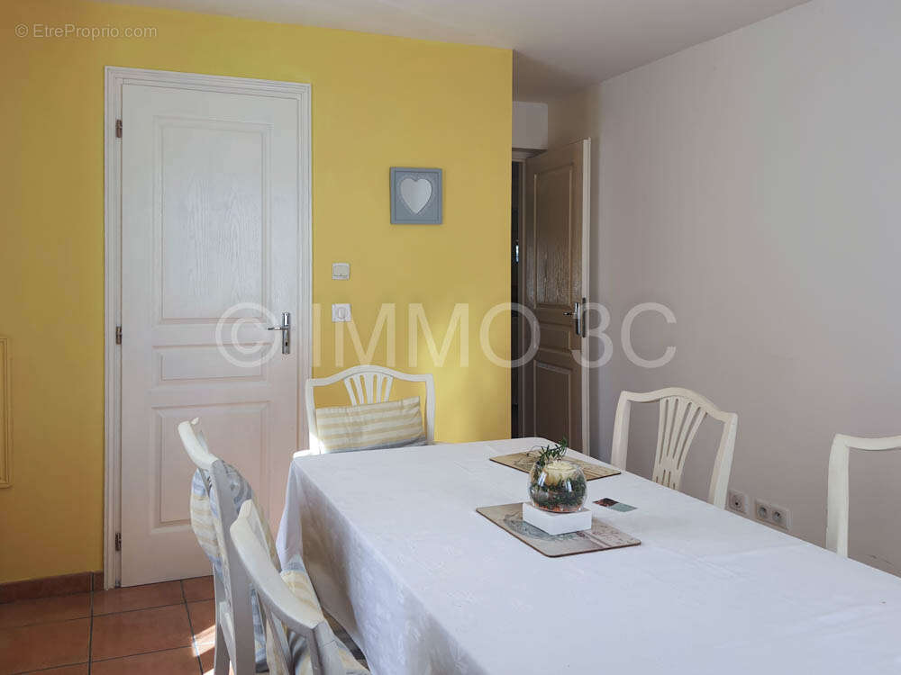 Maison à SAUZE-VAUSSAIS