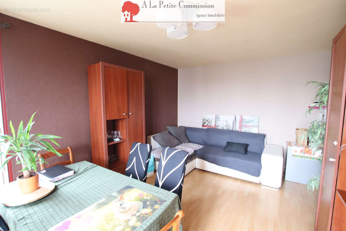 Appartement à LUCE