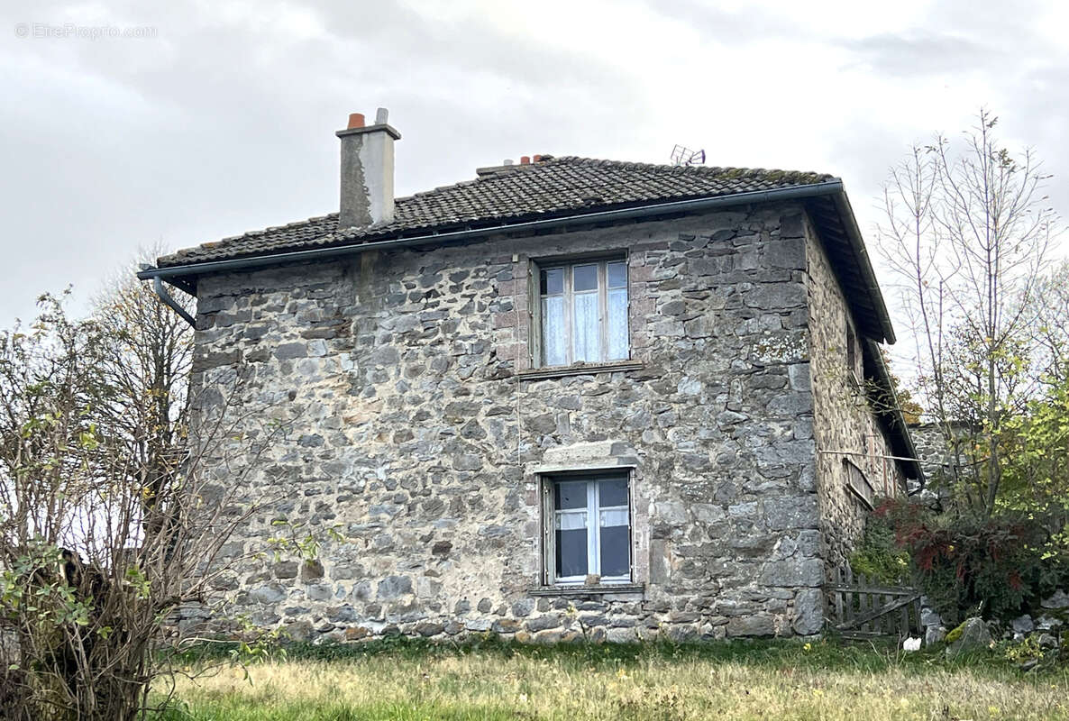 Maison à MONTUSCLAT