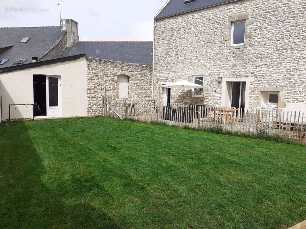 Maison à PLOMEUR