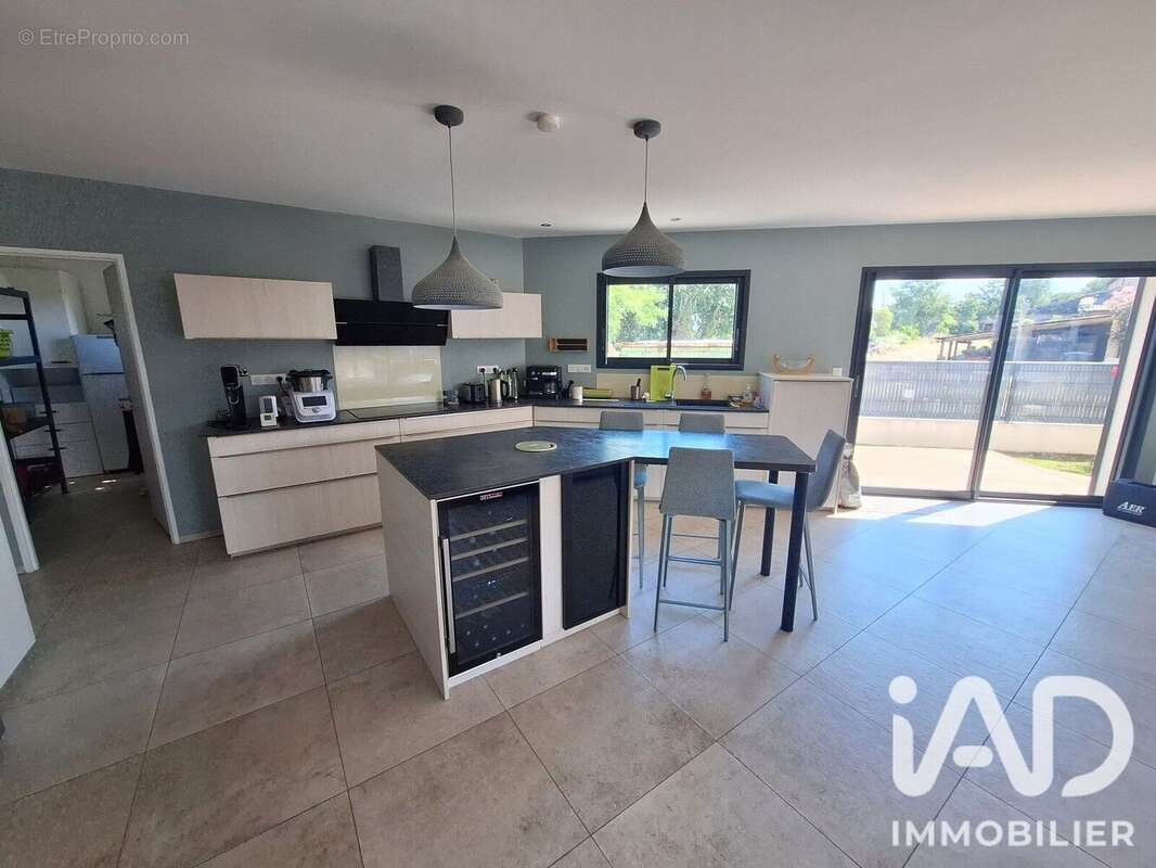 Maison 120 m² à Beauvallon  - photo 6