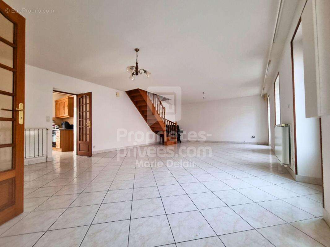 Maison à POUILLY-SUR-LOIRE