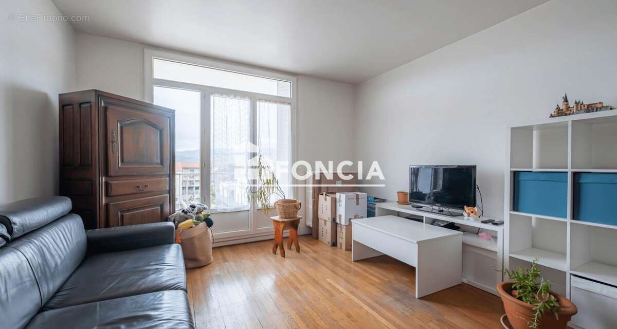 Appartement à ROUSSILLON