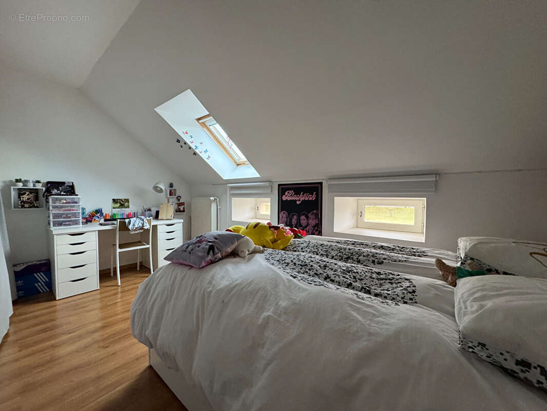 Maison à LOUROUX-DE-BEAUNE