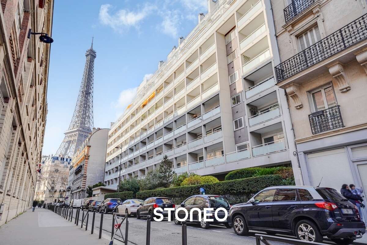 Appartement à PARIS-7E