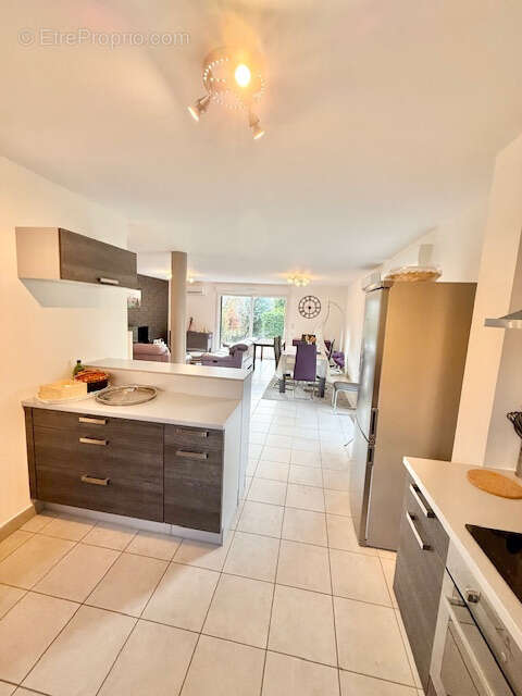 Maison à DIVONNE-LES-BAINS