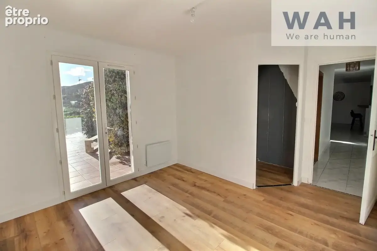Vente maison plain pied 4 pieces - saint-martin-de-londres ( - photo 7