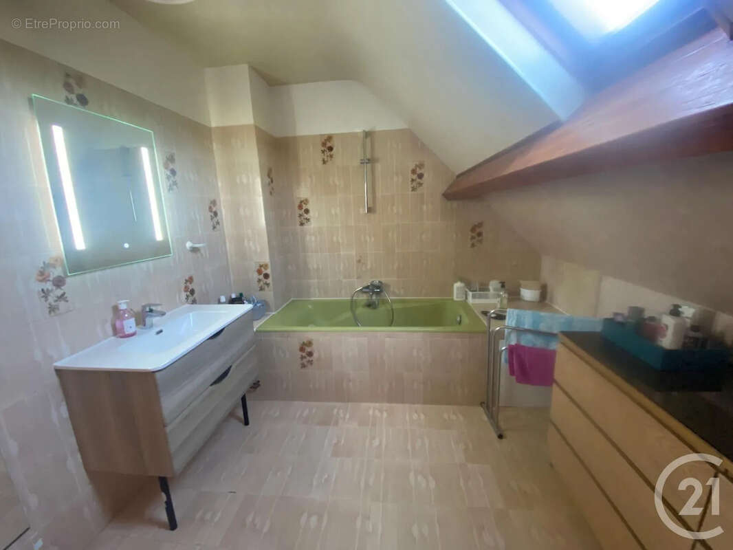 Maison 175 m² à Bargny  - photo 7