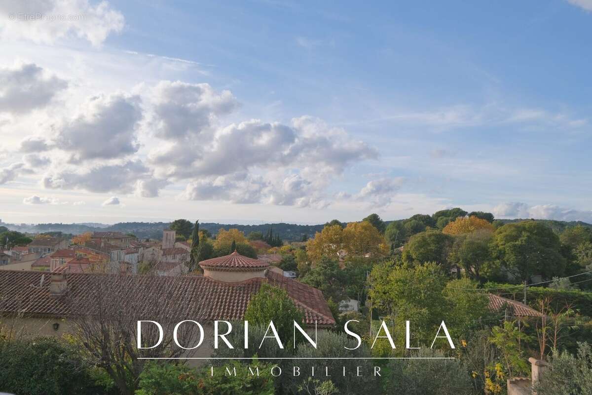 Maison à MARSEILLE-11E