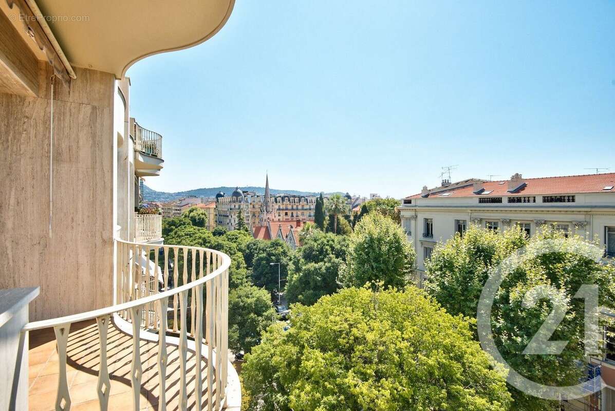 Appartement à NICE