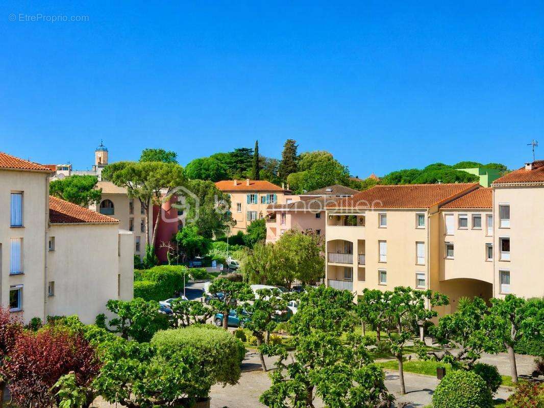 Appartement à MOUANS-SARTOUX