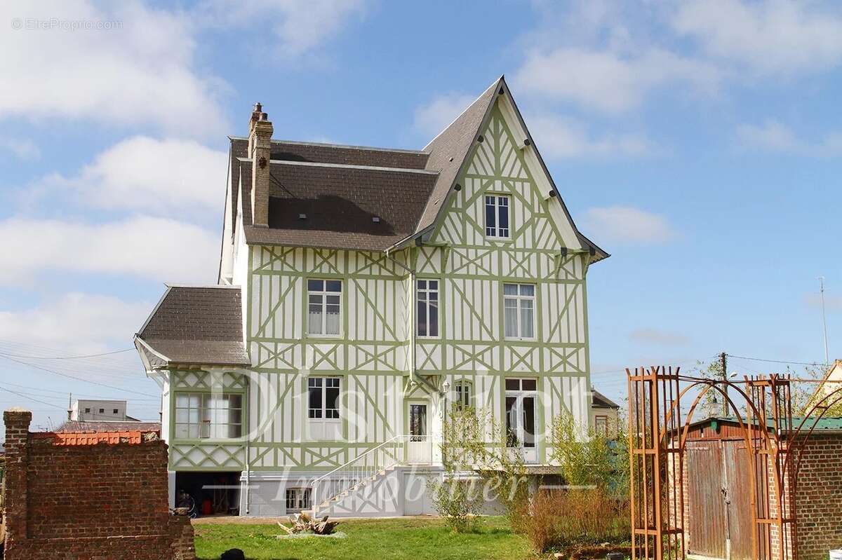Maison à FORMERIE