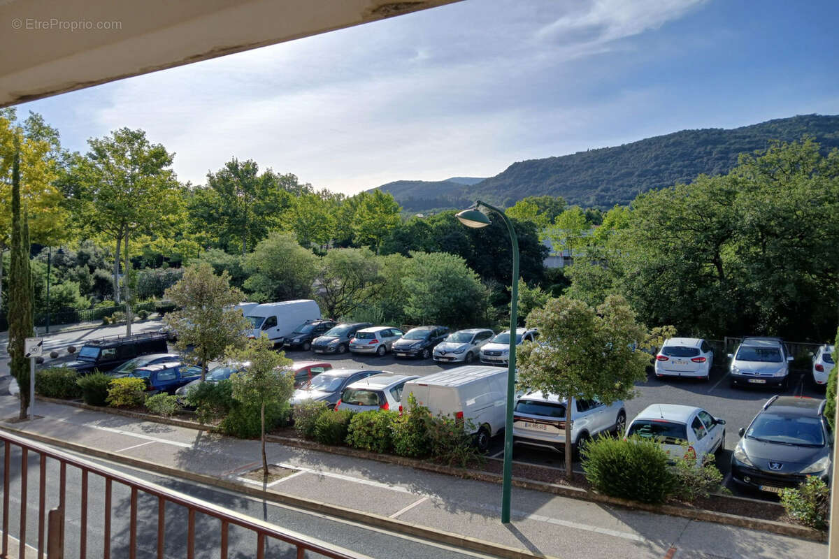 Appartement à CERET