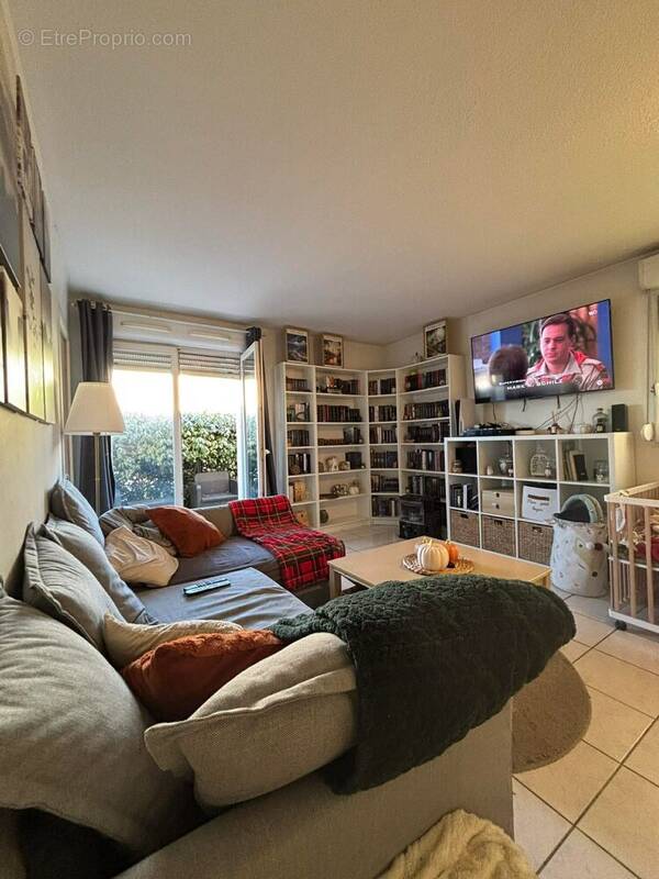 Appartement à TREBES