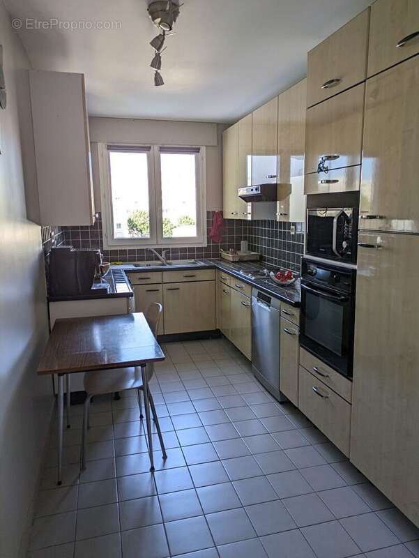 Appartement à LE KREMLIN-BICETRE