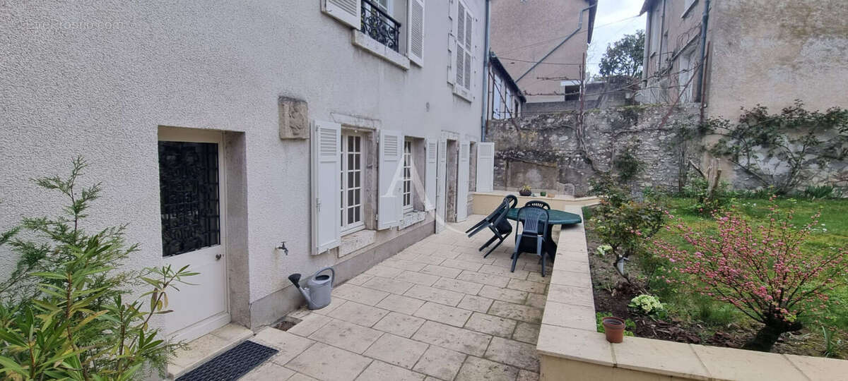 Une Maison de charme avec vue Loire Blois Quartier Foix 180 M² habitables. - photo 7