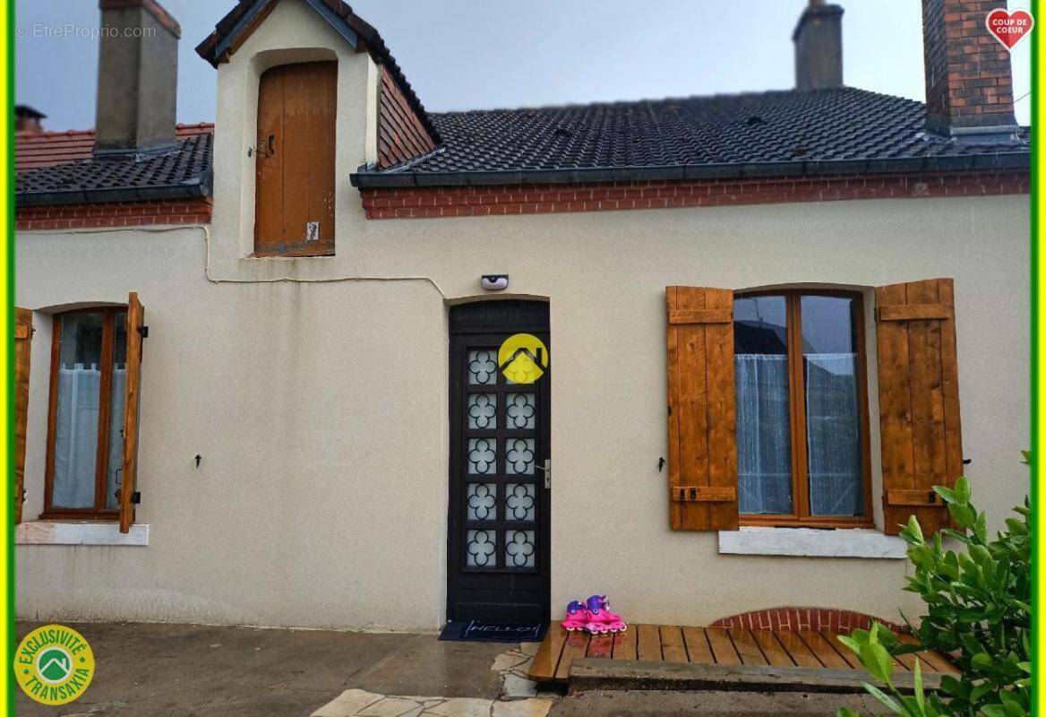 Maison à NEUVY-SUR-BARANGEON