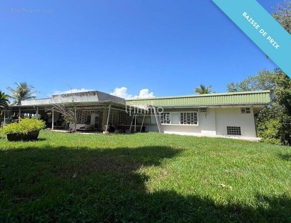 Maison à LES ABYMES