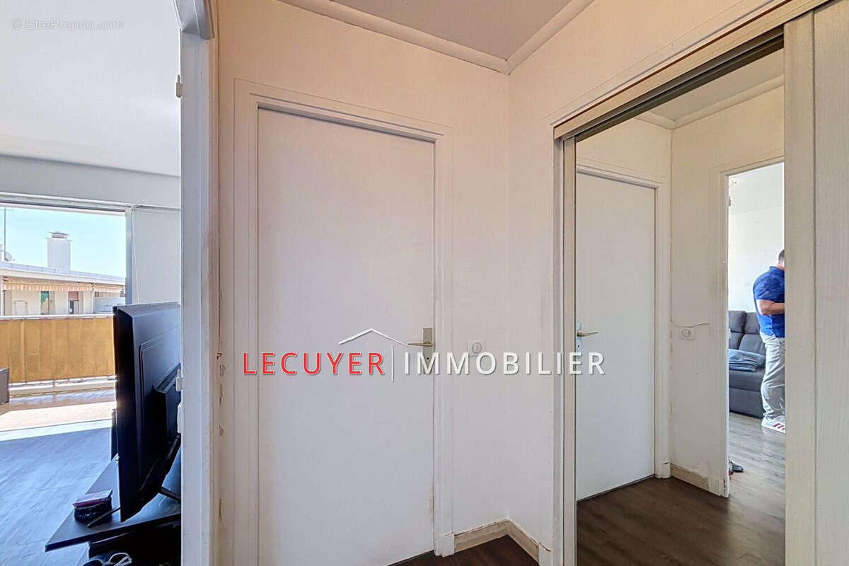 Appartement 27 m² à Vallauris  - photo 5