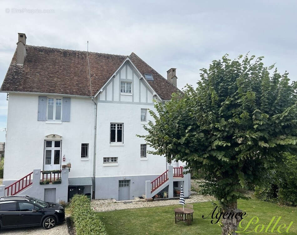 Maison à AUBIGNY-SUR-NERE