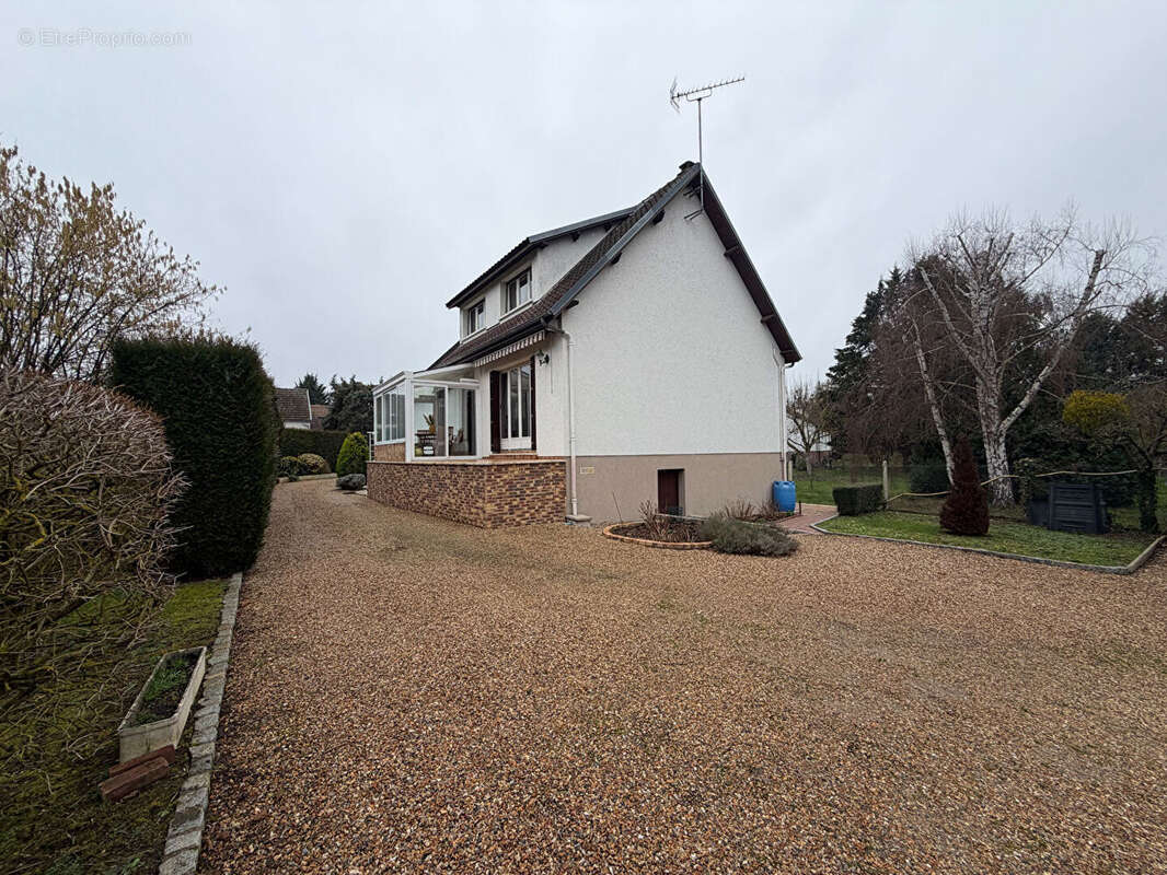 Maison à ARNIERES-SUR-ITON