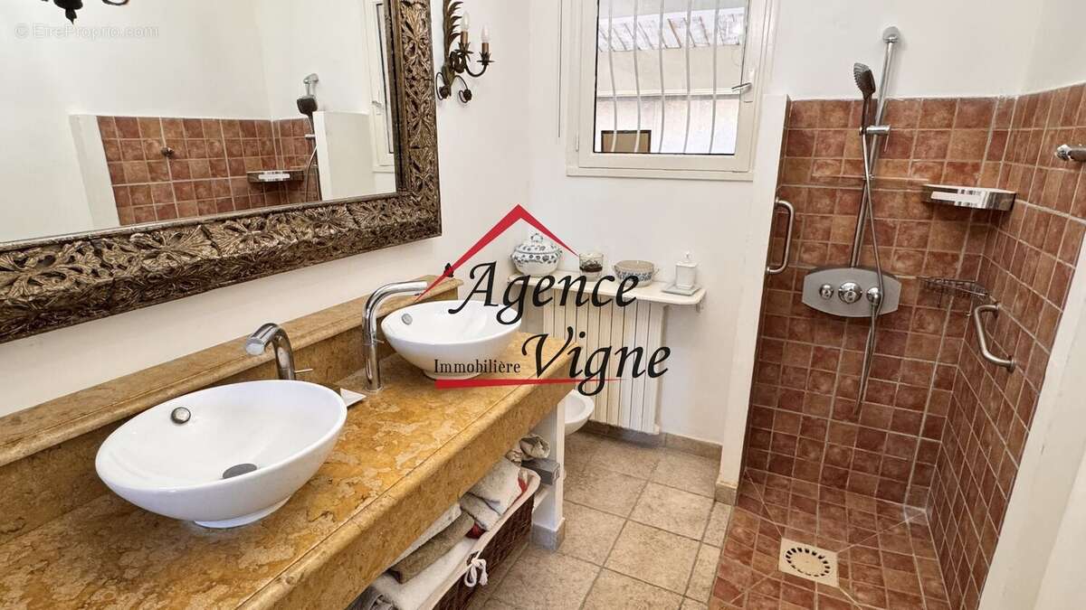 Maison à SAINT-AMBROIX