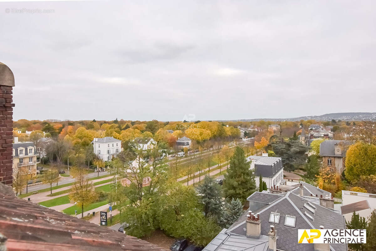 Appartement à MAISONS-LAFFITTE