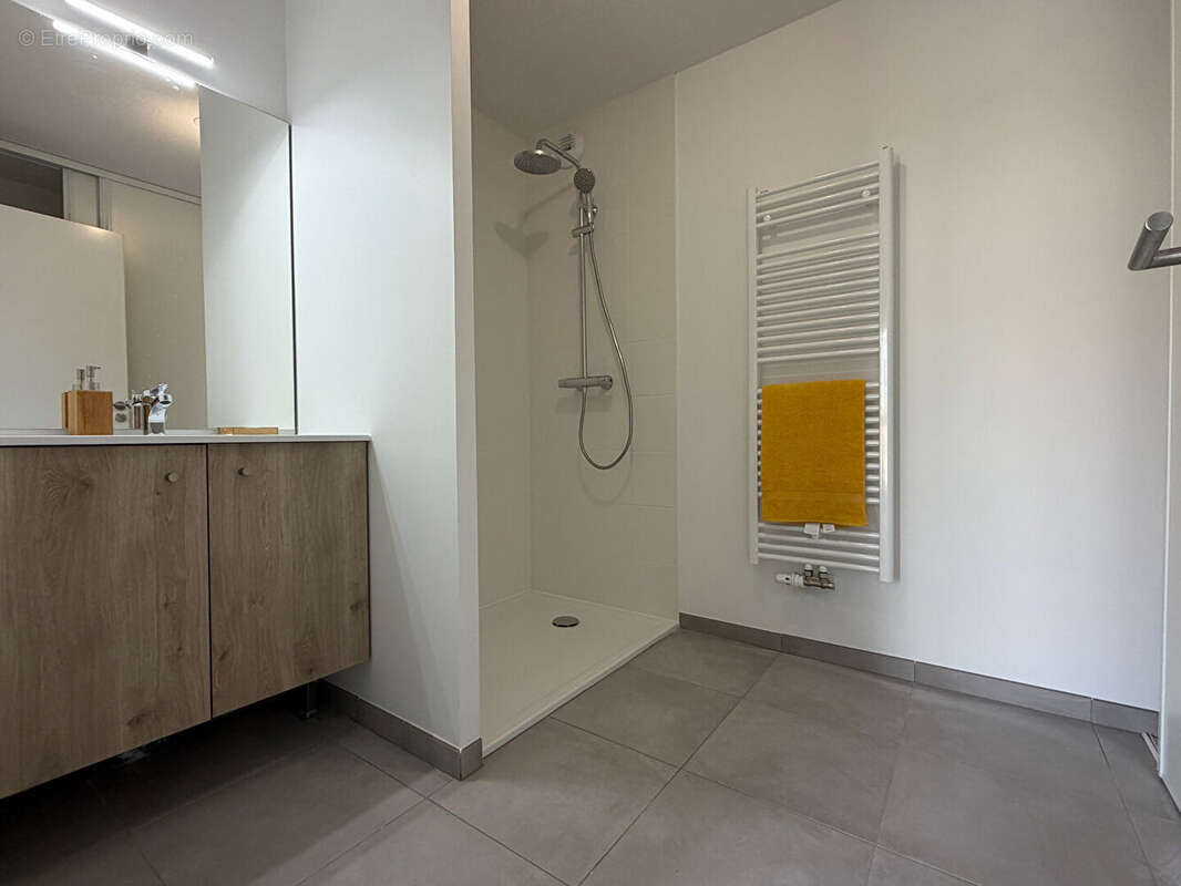 Appartement à MESSANGES