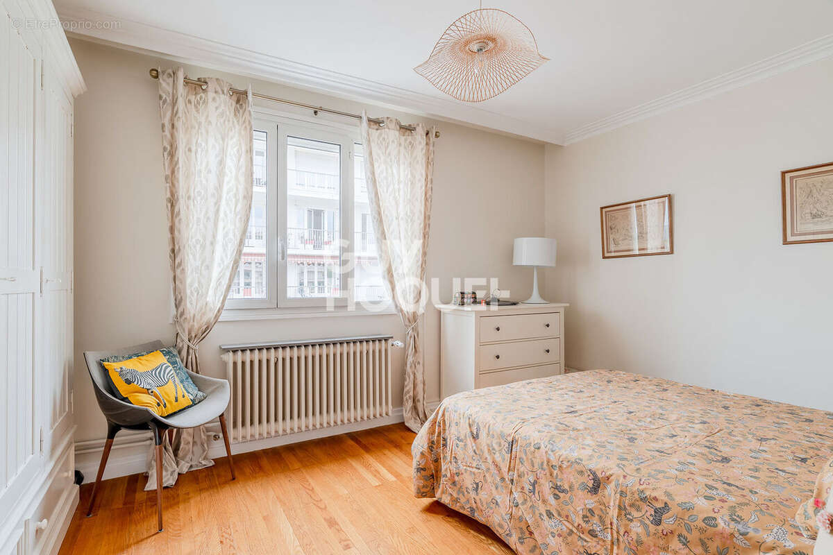 Appartement à CALUIRE-ET-CUIRE